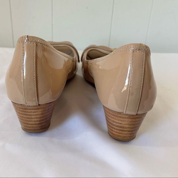 Cole Haan Emory Shoe Womens 9.5B Low Wedge Patent Leather Open Toe Nude Tan - Picture 8 of 9
